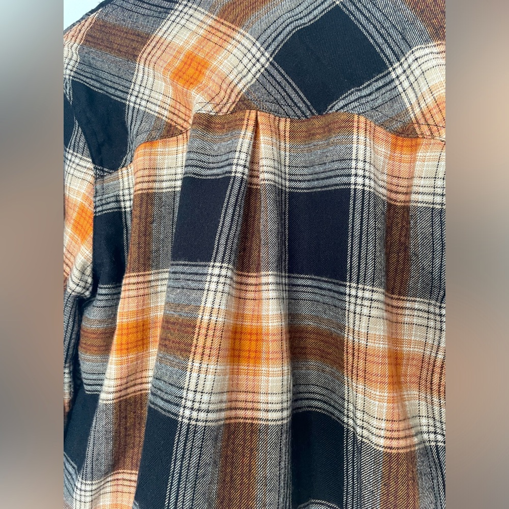Maurices ~ Black and Orange Flannel ~ M - Picture 6 of 9